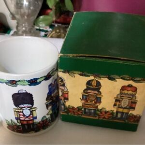 Matix Nutcracker Mug with Box